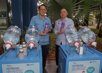 Kolaborasi Blue Bird – Le Minerale