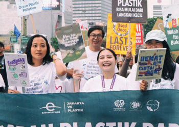 Long March Peringati Hari Bumi dan Hari Kartini