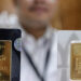 Harga Emas Antam Jatuh