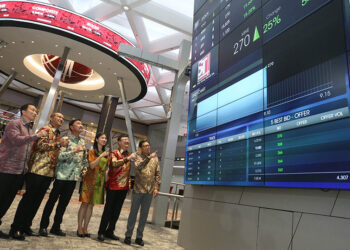 Sinar Terang Mandiri Melantai Benderang di BEI