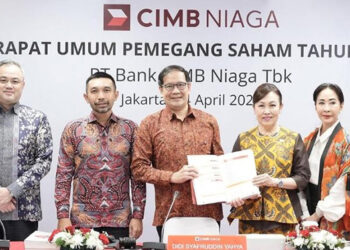 RUPST CIMB Niaga, Bagi Dividen