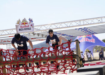 Dua Mahasiswa BINUS Berhasil Berlaga di Red Bull Ibiza Royale 2025 Spanyol