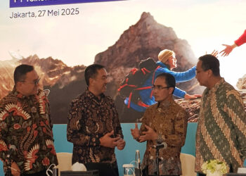 RUPST Telkom, Dian Siswarini Dirut Baru