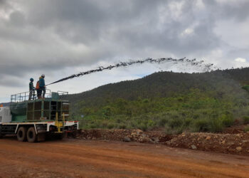 Proses Hydroseeding Ramah Lingkungan PT GAG Nikel