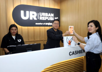 Serah Terima Produk di Urban Republic